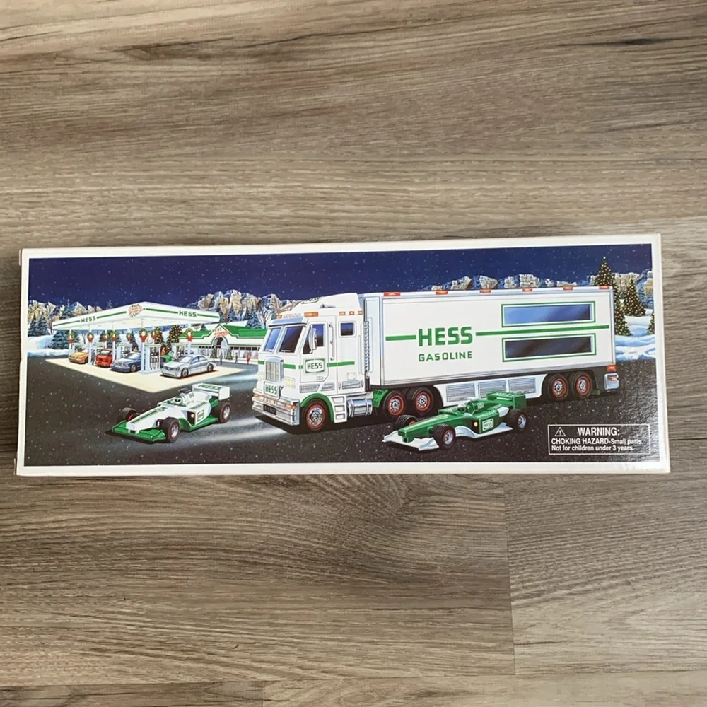 2003 Hess Gasoline Toy Truck & 2 Pull Back Go RaceCars Gas Station Collectible